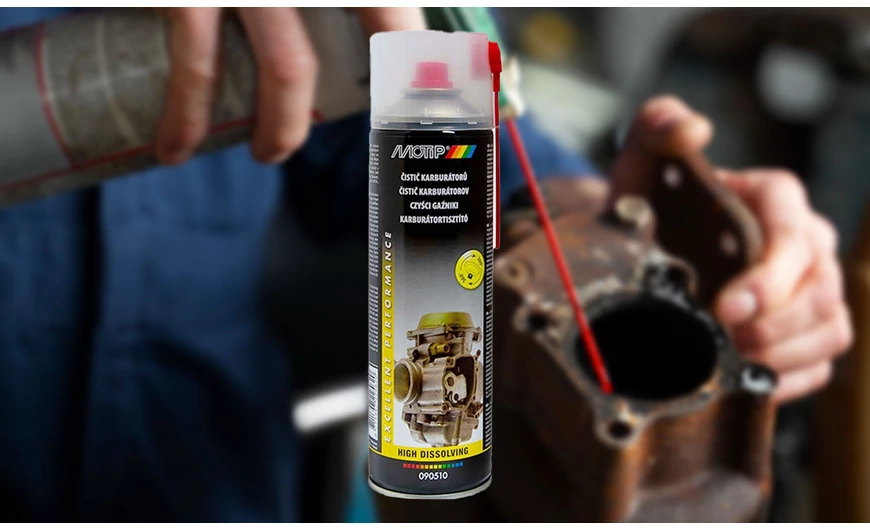 A karburátor tisztítóspray használata során mire kell figyelni?